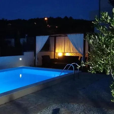 Body * Rogoznica (Sibenik-Knin)